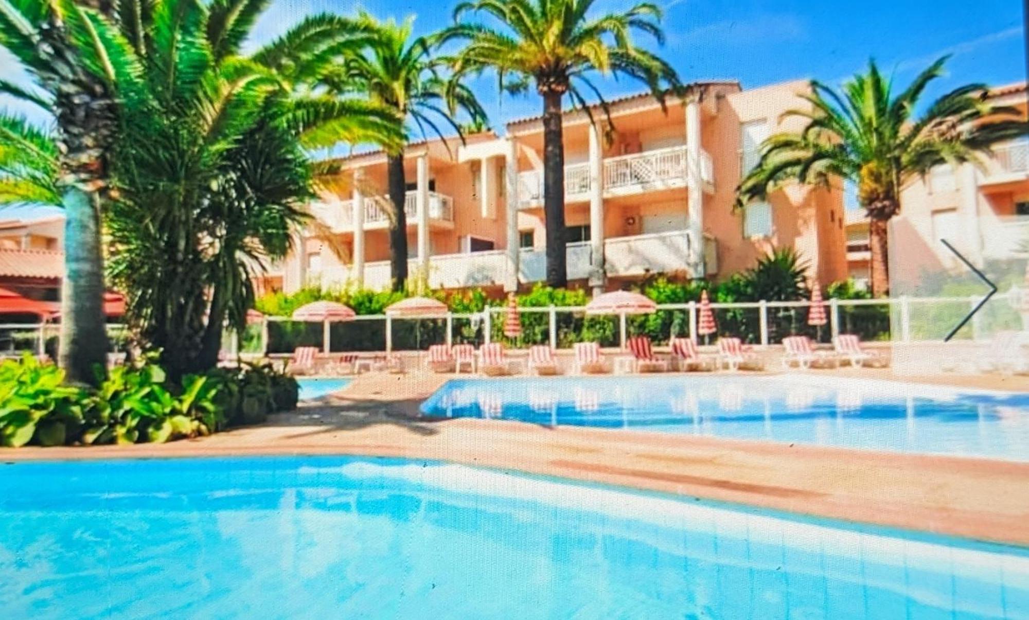 De Avec Piscine & Transat, A 2 Minutes Des Plages - Bat N2