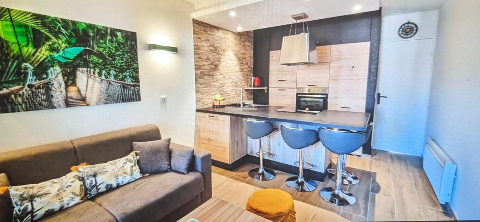 Appartement Votre Résidence De Avec Piscine, Tennis, à 2 Minutes De La